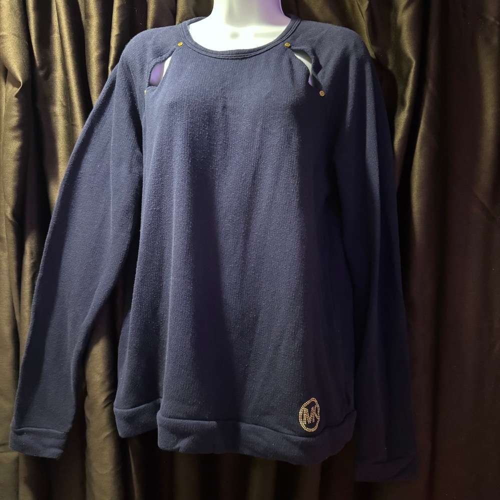 Michael Kors | Knit long sleeve with slit neck and crystal emblem